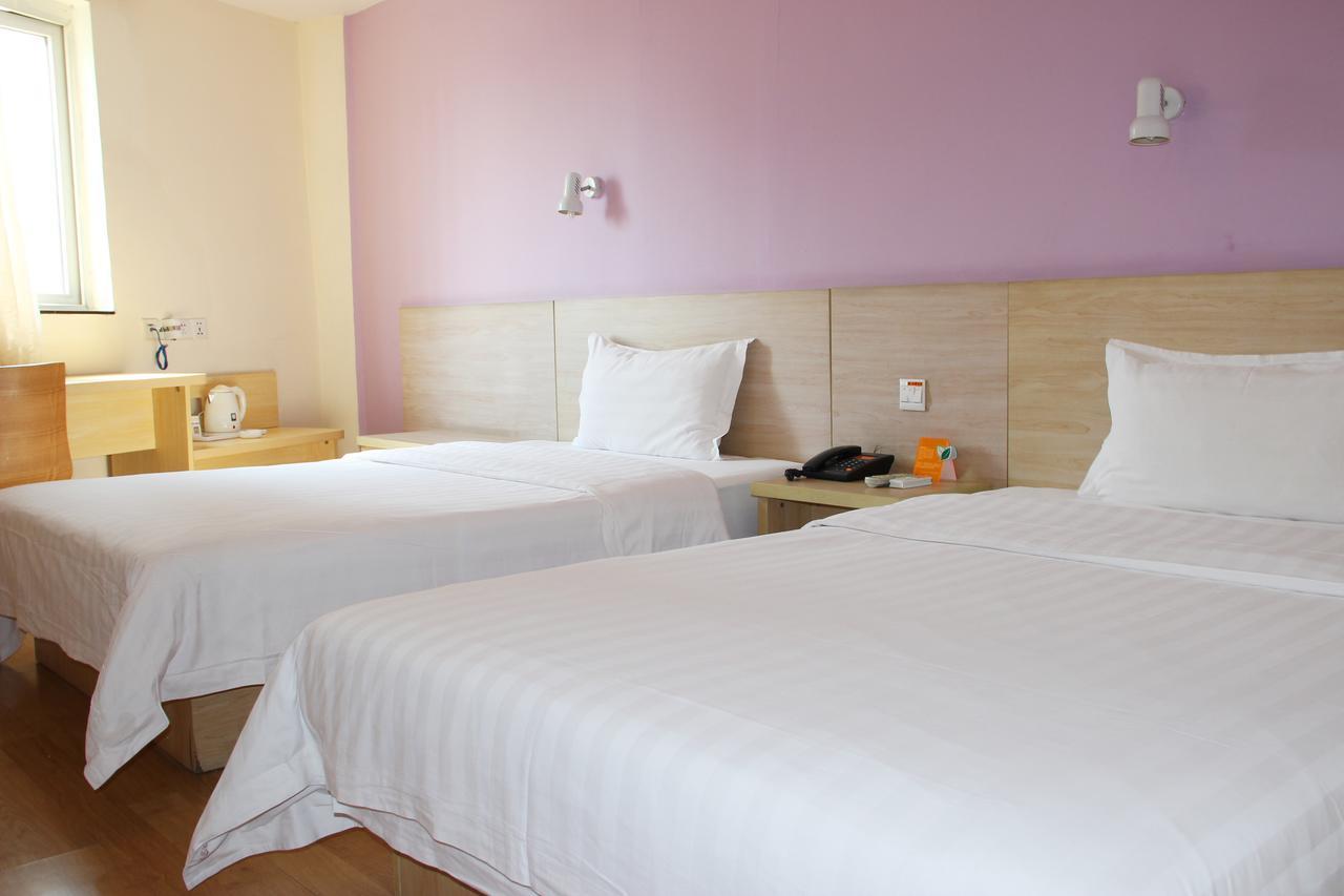 7Days Inn Beijing Yanqing Walmart Buitenkant foto