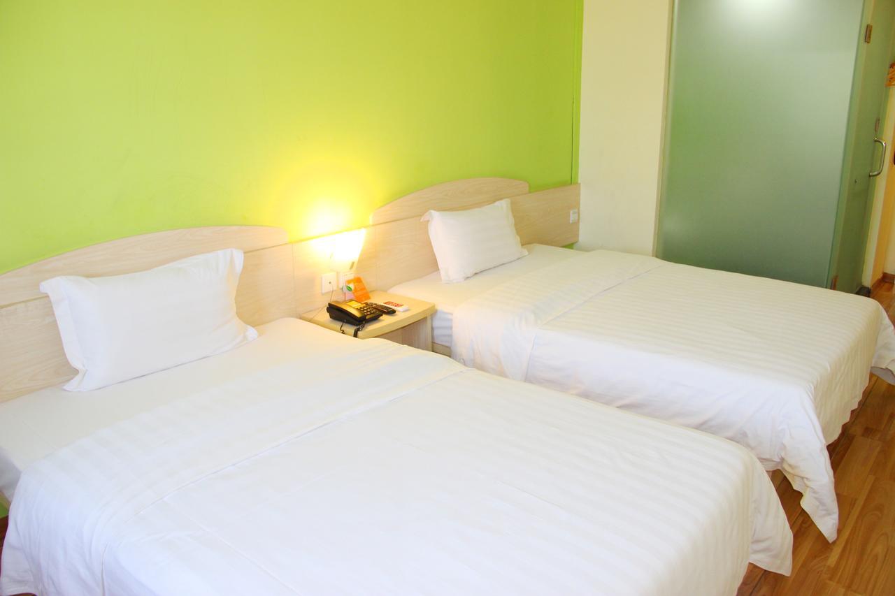 7Days Inn Beijing Yanqing Walmart Buitenkant foto